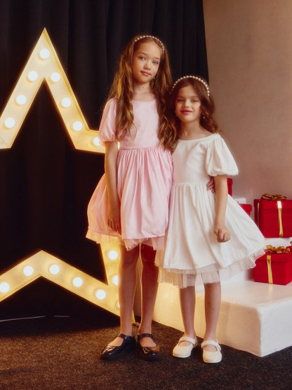 Платье нарядное для девочек с рукавами