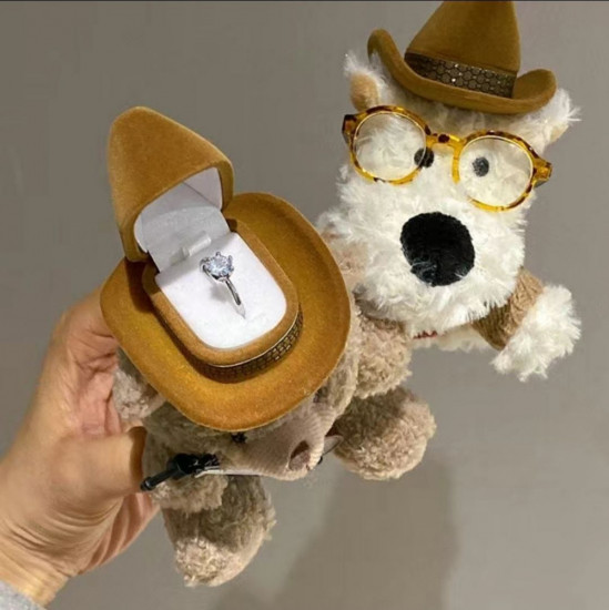 Футляр-держатель для кольца «Собачка в очках»