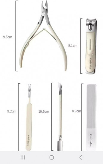 Маникюрный набор в футляре