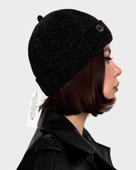 Шапка с отворотом «Докер»