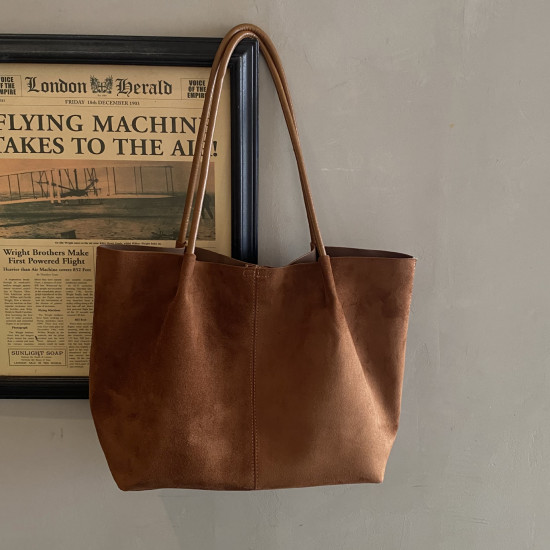 Женская сумка-шопер с косметичкой