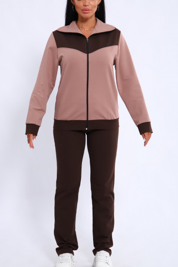 Костюм женский