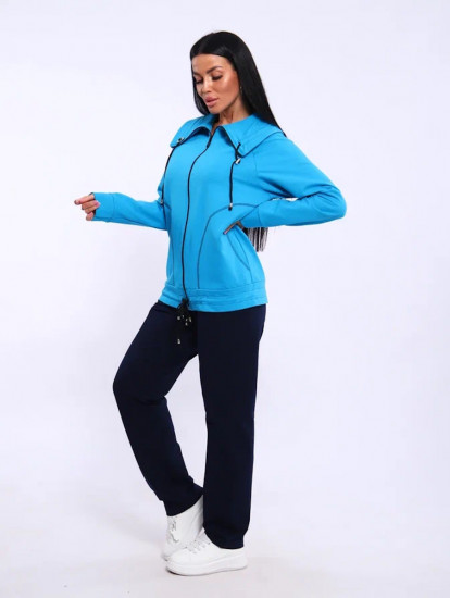 Костюм женский