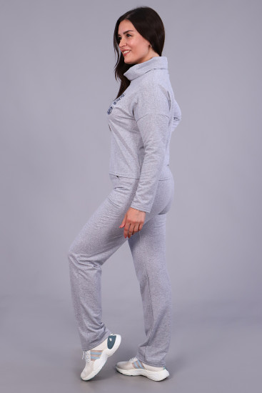 Костюм женский