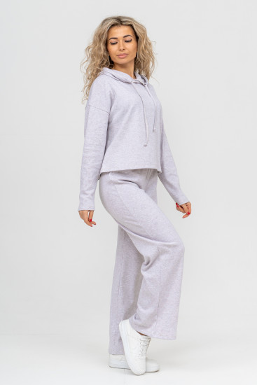 Костюм женский