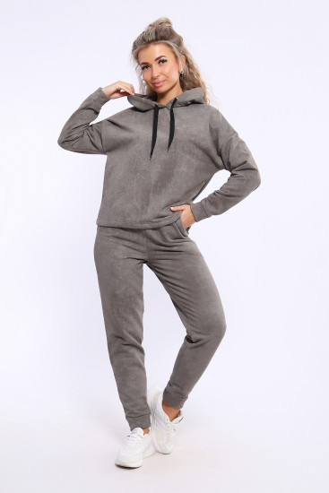 Костюм женский