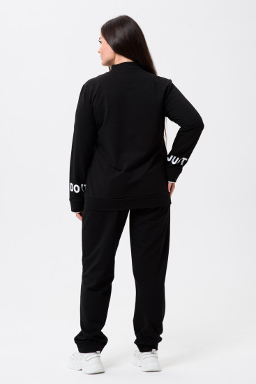 Костюм женский