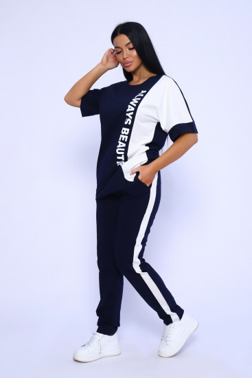 Костюм женский