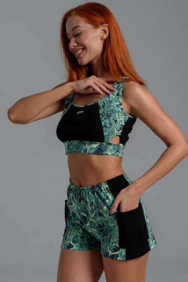 Костюм женский