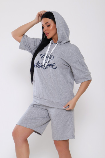 Костюм женский