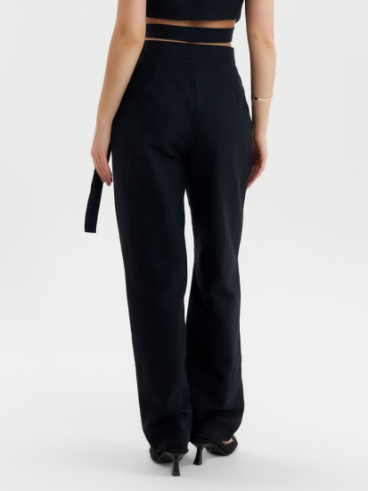 Брюки женские с защипами