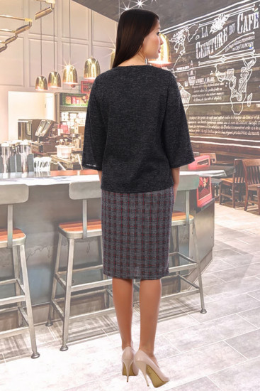 Костюм женский