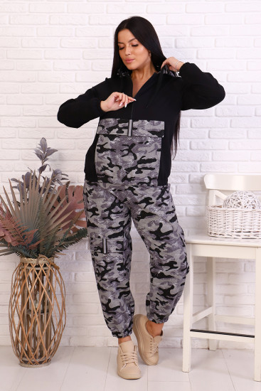 Костюм женский