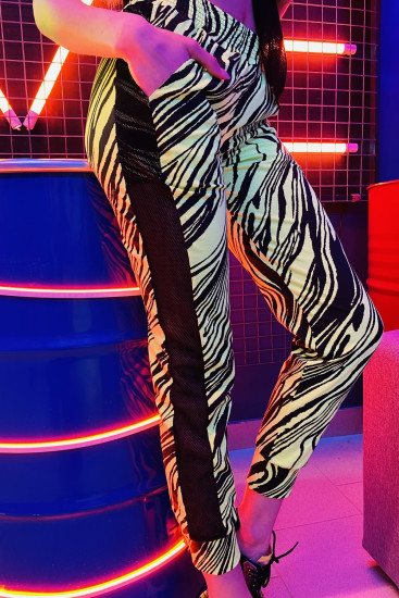 Костюм женский