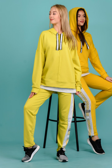 Костюм женский