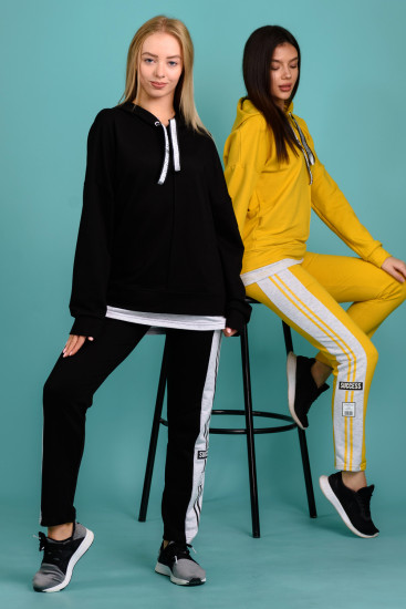 Костюм женский