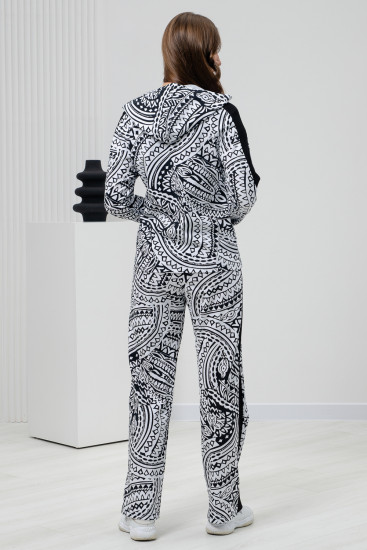 Костюм женский