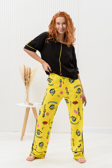 Костюм женский