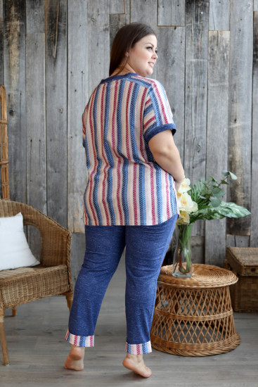 Костюм женский