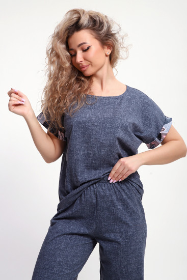 Костюм женский