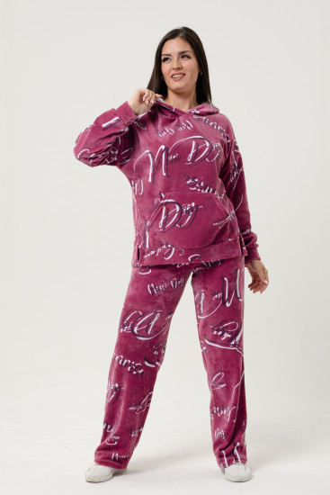 Костюм женский