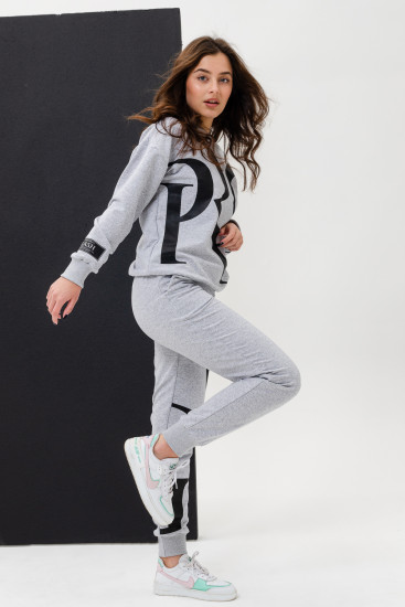 Костюм женский