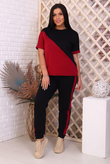 Костюм женский