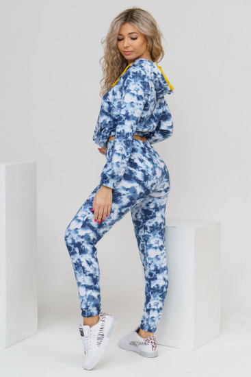 Костюм женский