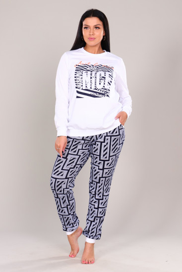 Костюм женский