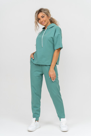 Костюм женский