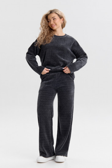 Костюм женский