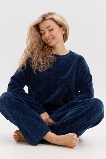 Костюм женский