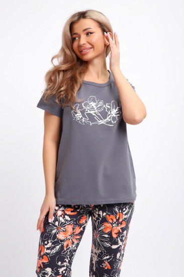 Костюм женский