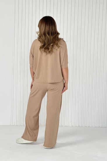 Костюм женский