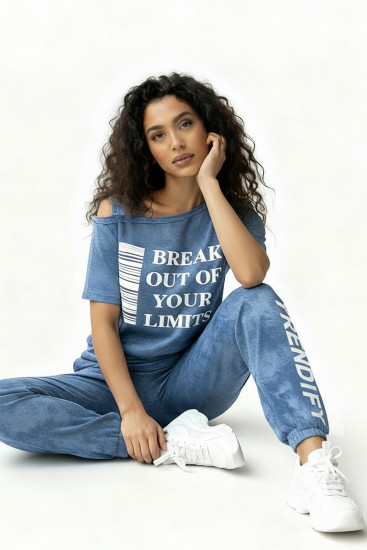 Костюм женский