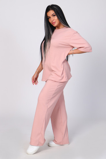 Костюм женский