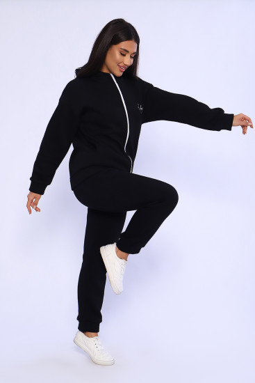 Костюм женский