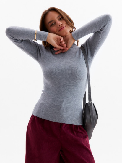 Джемпер с горлом женский