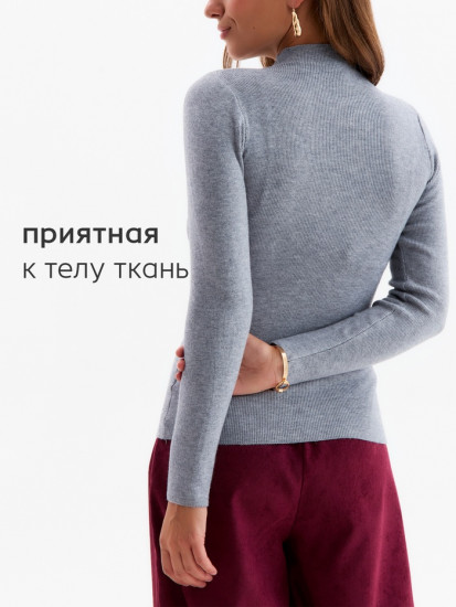 Джемпер с горлом женский