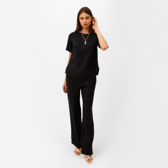 Костюм женский