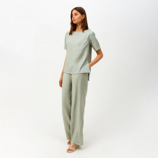 Костюм женский