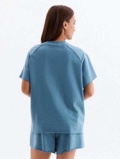 Костюм женский