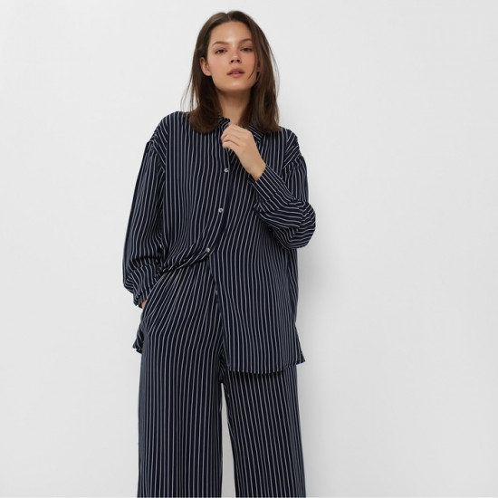 Костюм женский