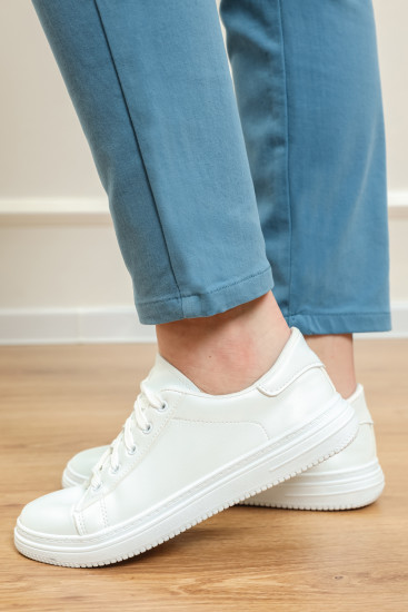 Джинсы женские