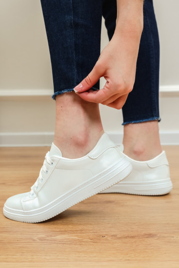 Джинсы женские