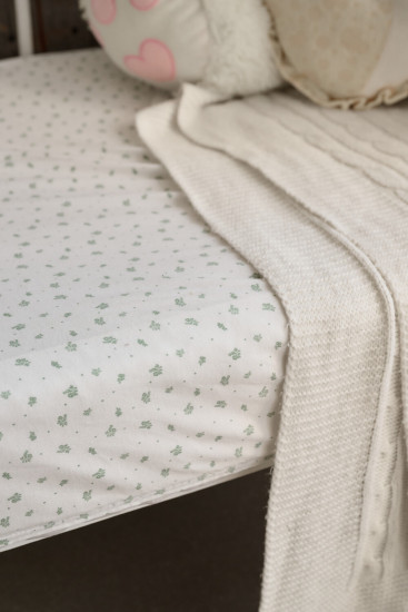 Простыня на резинке