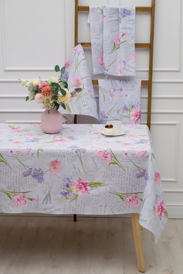 Скатерть «Цветы и письма»