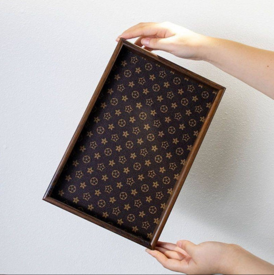 Винтажный деревянный поднос