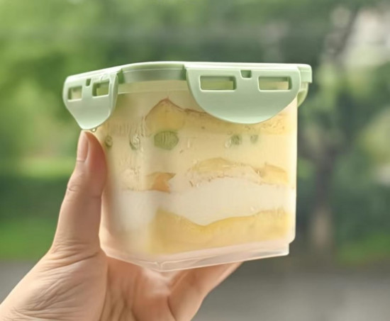 Набор контейнеров для хранения продуктов с защёлкивающейся крышкой