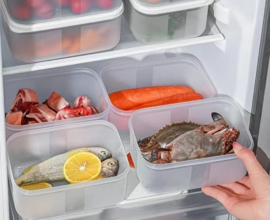 Набор контейнеров для хранения продуктов с вентиляционным клапаном